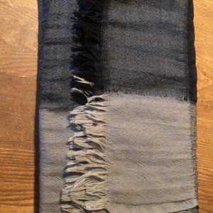 EILEEN FISHER wool scarf (with tags)